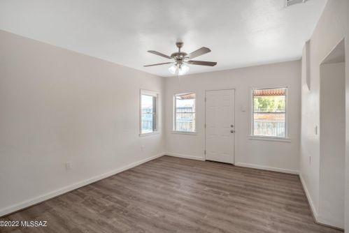 228 29 St, Tucson AZ 85713-2947 exterior