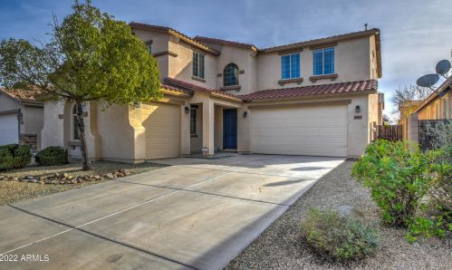 663 Navajo Trl, San Tan Valley, AZ 85143-5810