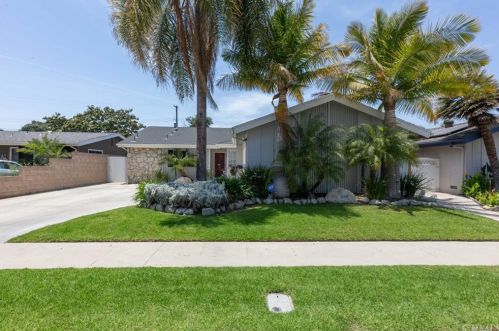 2859 Greenbrier Rd, Long Beach, CA 90815-1046