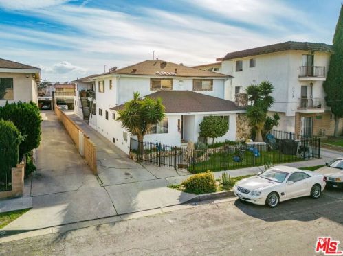 4018 133 St, Hawthorne CA  90250-5913 exterior