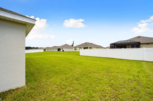 3806 97th Ln, Belleview FL  34420-7803 exterior