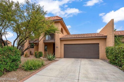 4968 South Regency Cir, Tucson, AZ 85711-3040