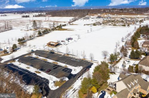 329 Mdw Dr, Navy Sup Dpt PA 17055-5187 exterior