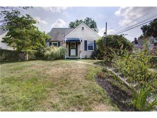 243 Delaware Dr, Glenshaw, PA 15116-1715