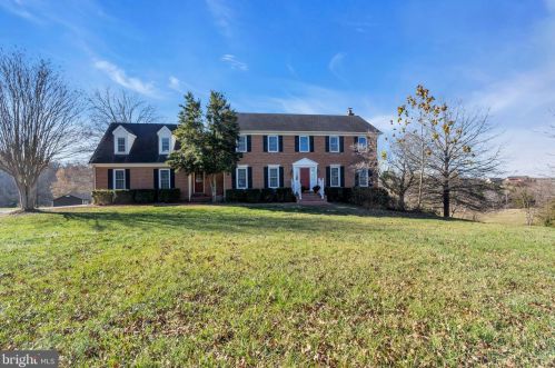 13140 Ada Ln, Nokesville VA  20181-3326 exterior