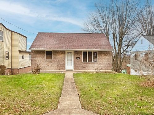 513 Greenridge Rd, New Kensington, PA 15068-5812