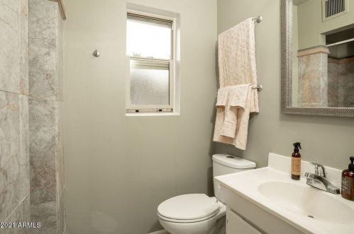 7210 17 Ave, Phoenix AZ 85027-5307 exterior