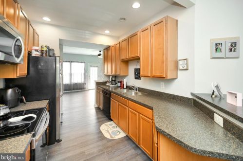 7138 Azalea Dr, Ruther Glen VA  22546-5803 exterior