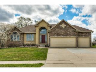 15402 Horton Ave, Des Moines, IA 50323-2217