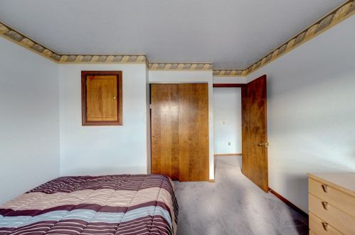 1035 Amboise Dr, Marion OH 43302-6614 exterior