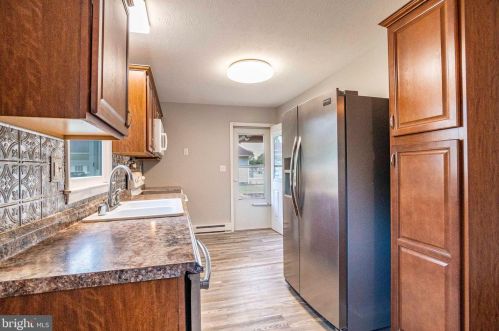 3 Old Barn Rd, Richmond National Battlefiel VA  22835-9008 exterior