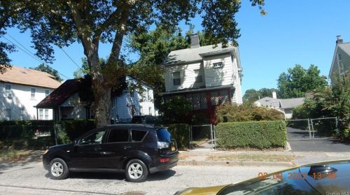 521 3rd Ave, Mount Vernon, NY 10550-4519