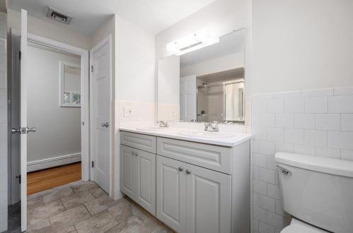 3546 Mendon Rd, Cumberland RI  02864-2136 exterior