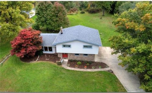 2362 Kellogg Rd, Hinckley, OH 44233-9782