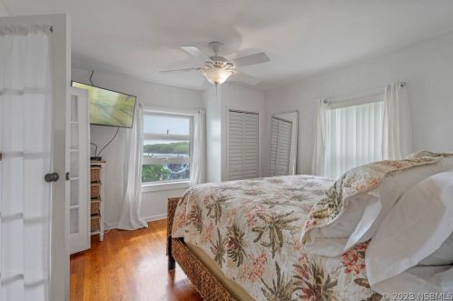 5959 Riverside Dr, Daytona Beach FL 32127-6445 exterior