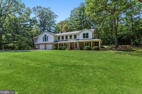 13480 Grandpas Rd, Nokesville, VA 20181-3343