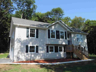 57 Glen Rock Cir, Highland, NY 12528-5230