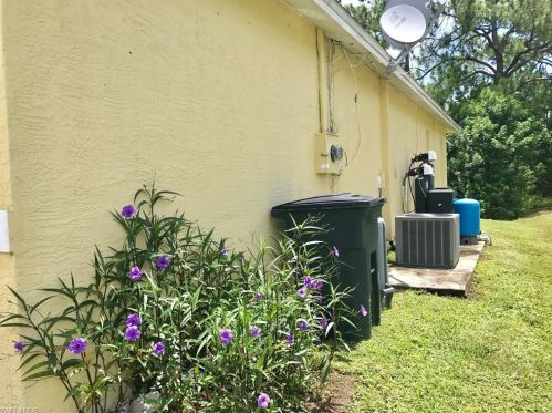 3005 Joan Ave, Lehigh Acres, FL 33976-4044