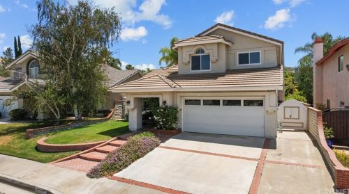28716 Citrus Pl, Santa Clarita, CA 91390-4143