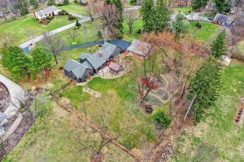 133 Canterbury Rd, Canonsburg, PA 15317-2801