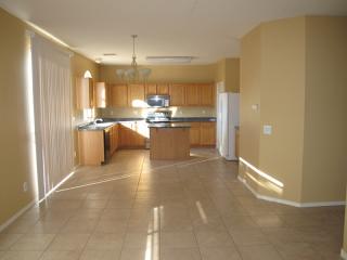 807 Bowker St, Phoenix AZ  85041-3955 exterior