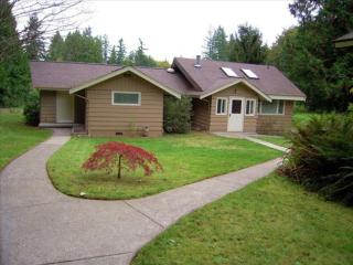 6618 Old Military Rd, Bremerton, WA 98311-3218
