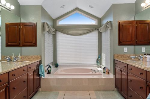 4224 Pine Ridge Blvd, Beverly Hills FL  34465-2976 exterior