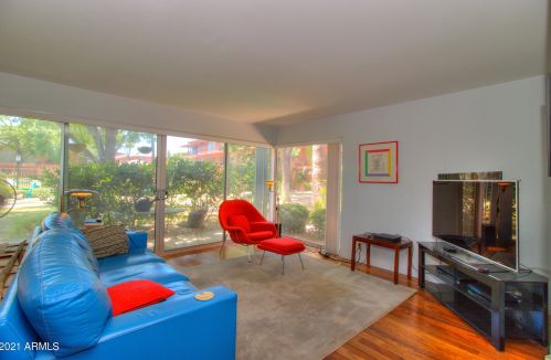 180 Coronado Rd, Phoenix, AZ 85003-1145