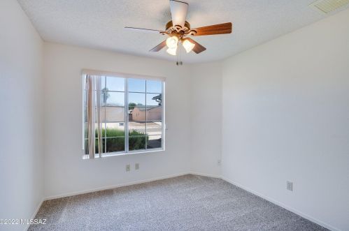 8756 Eagle Creek Dr, Tucson AZ  85730-5709 exterior