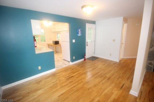 470 Long Hill Rd, Gillette NJ  07933-1345 exterior