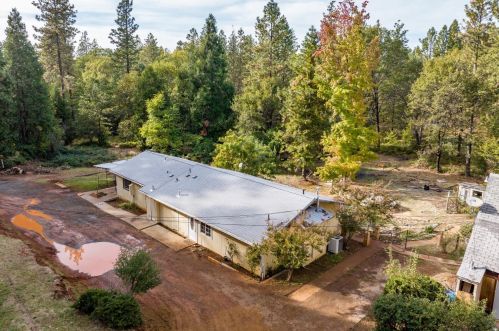 11660 Squirrel Creek Rd, Grass Valley, CA 95945-4523