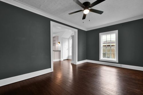 492 Jefferson St, Pataskala OH  43062-8207 exterior