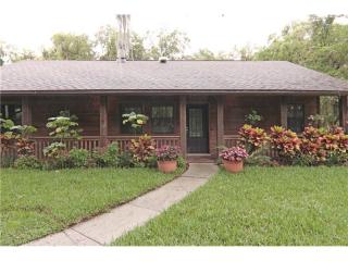 2750 Holiday Woods Dr, Kissimmee, FL 34744-9391