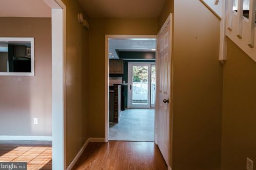 9 Heatherfield Way, Dover DE  19904-9752 exterior