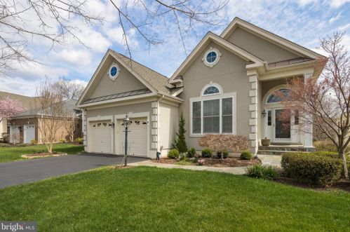 5089 Curran Creek Dr, Haymarket, VA 20169-6215