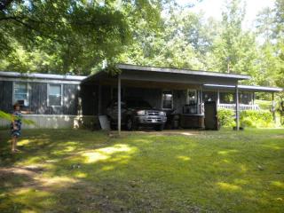 9470 Teague Rd, Medon, TN 38356-8601