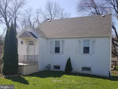 20 Oakdale Ave, Norristown, PA 19403-1602