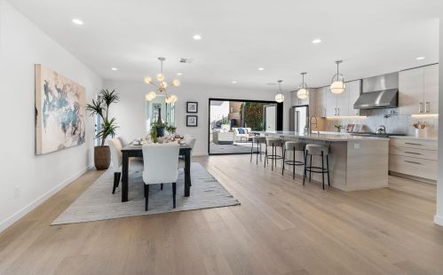 1855 Frankfort St, San Diego CA  92110-3514 exterior