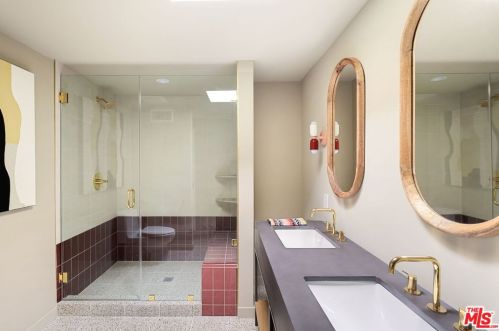 5457 La Forest Dr, La Canada CA  91011-1341 exterior