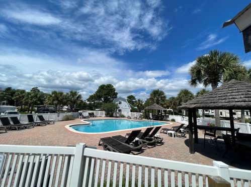 1843 Highway 98, Carrabelle, FL 32322-2213