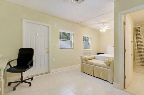 3943 4th Ave, Boca Raton FL  33431-5718 exterior