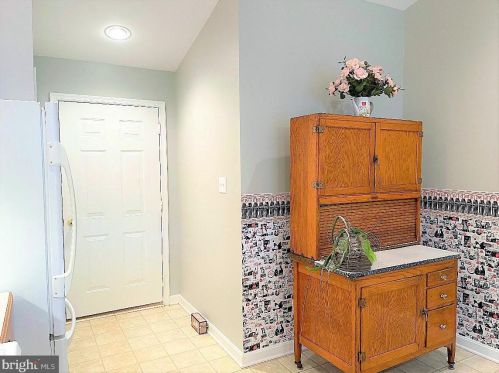 434 Moss Spring Ave, Upton PA  17225-1053 exterior