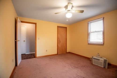 437 Line St, Hermitage PA  16150-1208 exterior