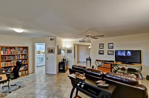 19259 Star Ridge Dr, Sun City, AZ 85375-4116