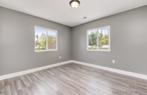 8451 Mount Vernon St, Lemon Grove CA  91945-3326 exterior