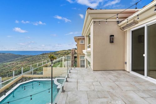 52 Tidal Surf, Newport Beach, CA 92657-1905