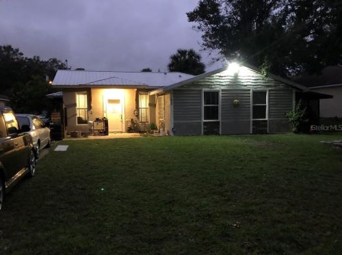1910 Calle Alto Vis, Deland, FL 32724-8741