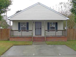 4132 Everett St, Chesapeake VA  23324-2702 exterior