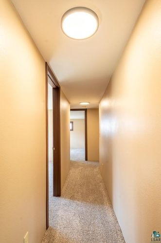 526 Lake St, Chisholm MN  55719-1334 exterior