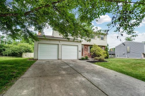 4597 Brookview Dr, Stonelick, OH 45103-1375